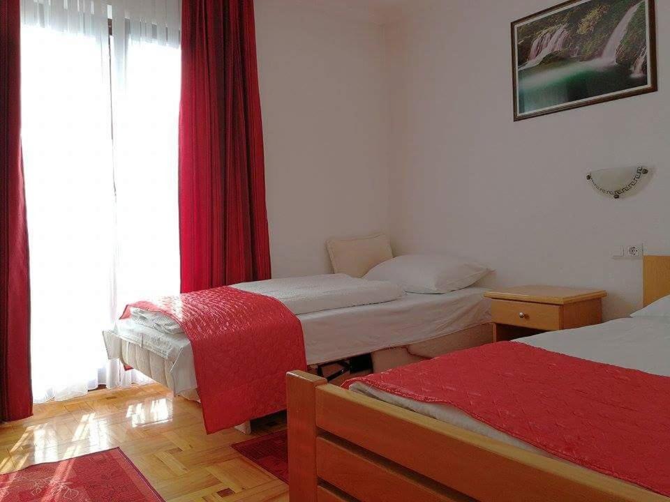 B&B Villa Una Бихач Экстерьер фото